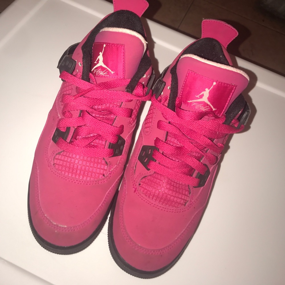Jordan 4.